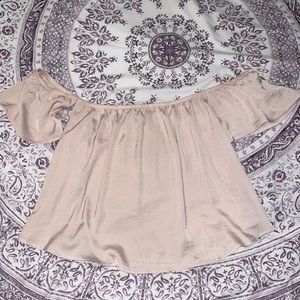 American Eagle off the shoulder shirt